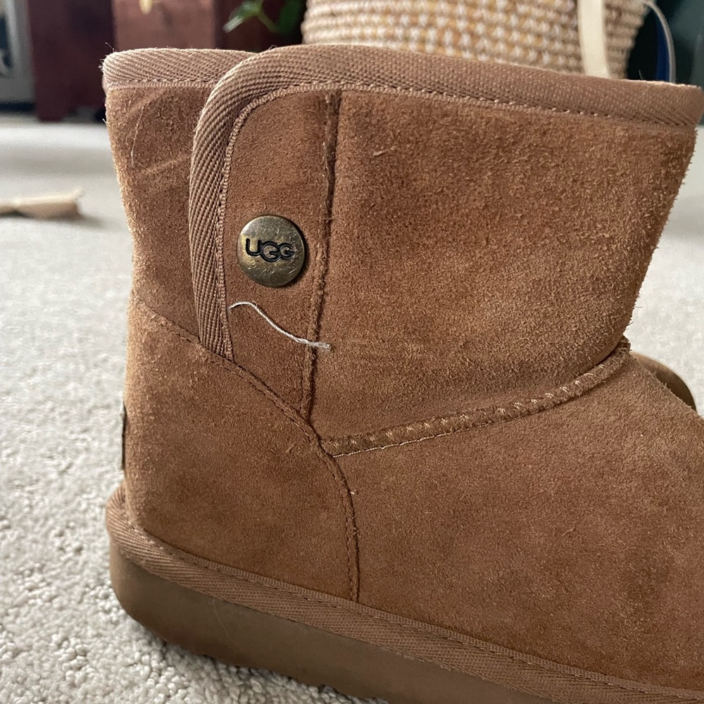 Ugg mini (girls)